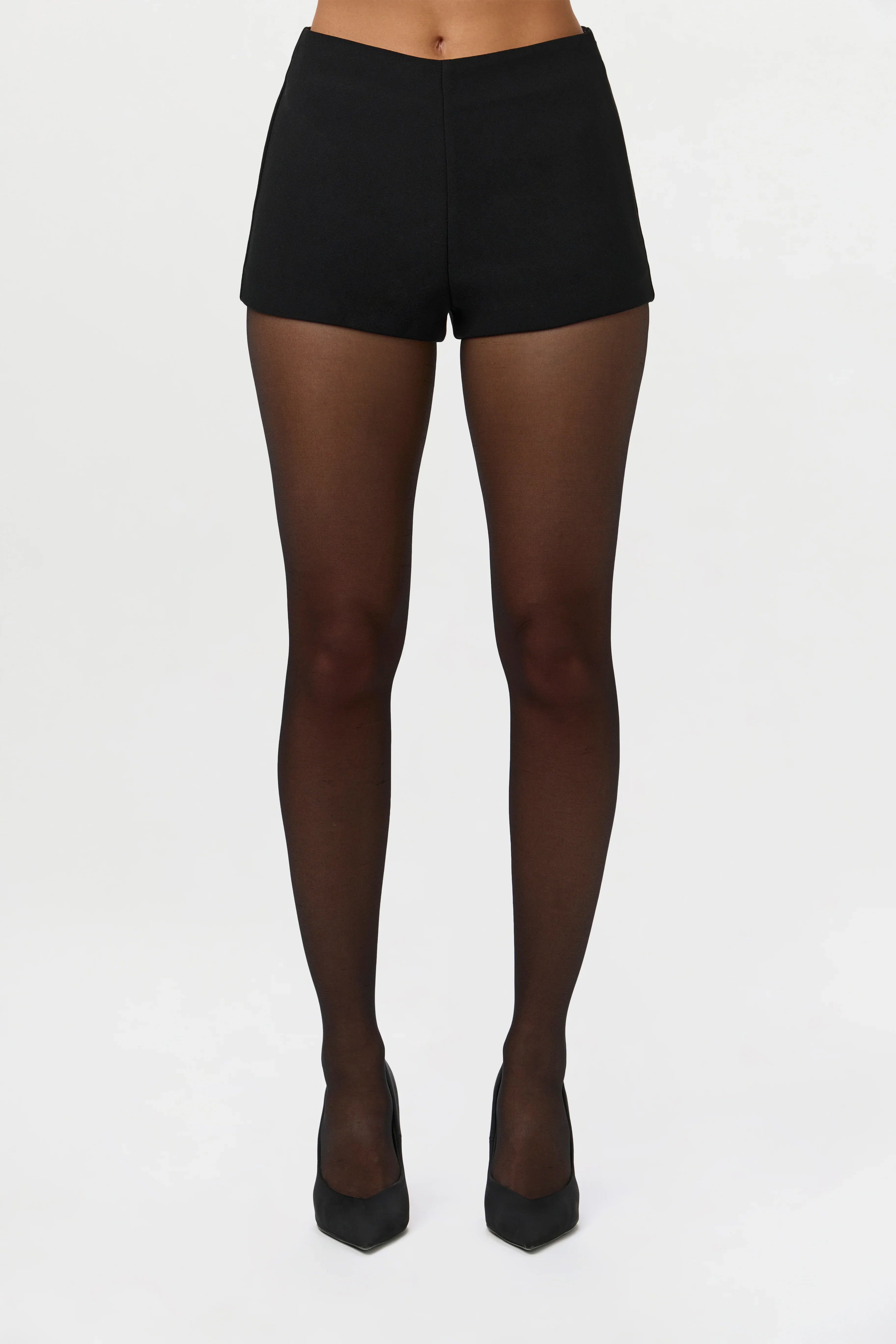Suiting Hot Pants