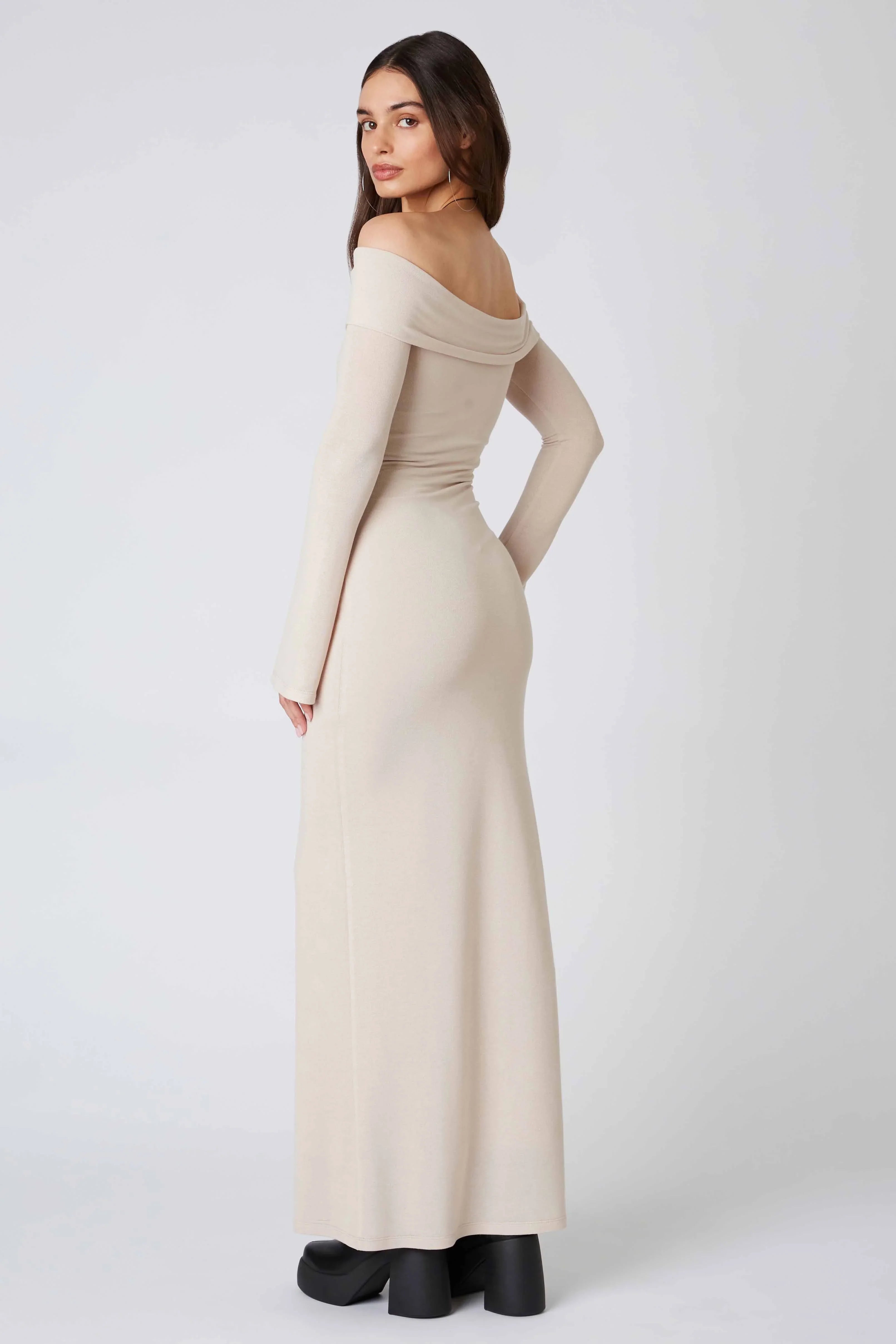 Long Sleeve Off the Shoulder Maxi Dress