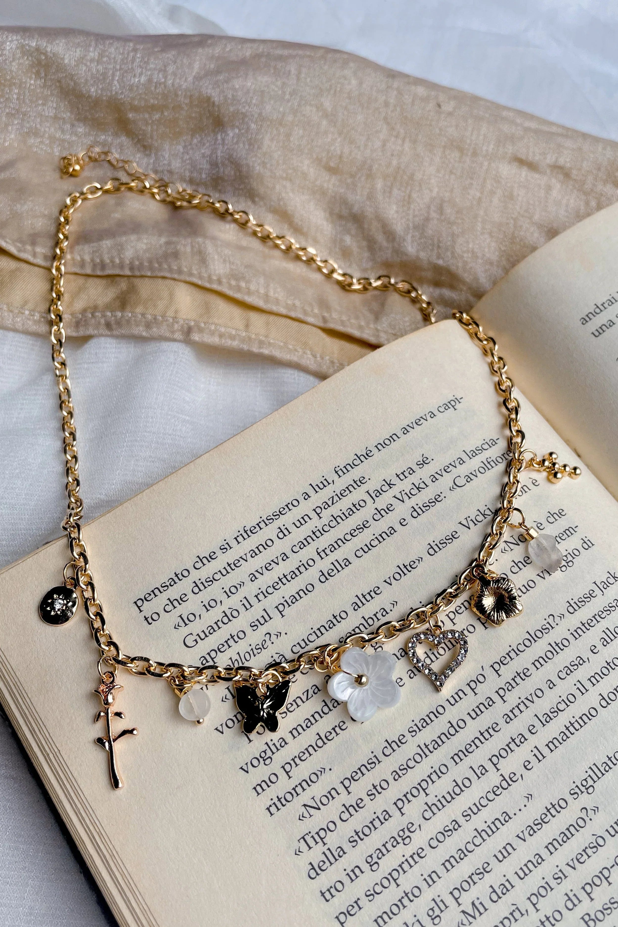 Kara Necklace