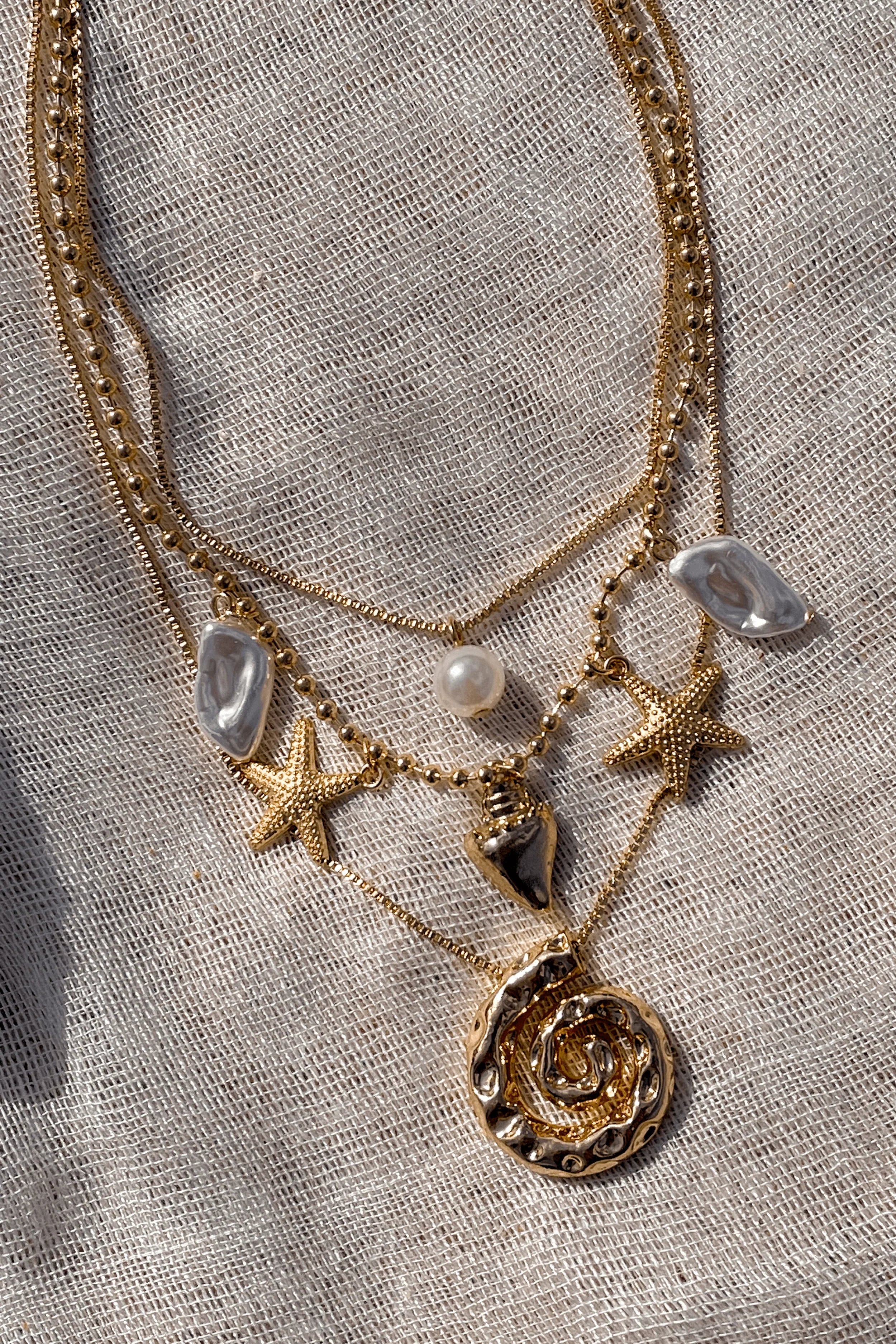 Noa Necklace