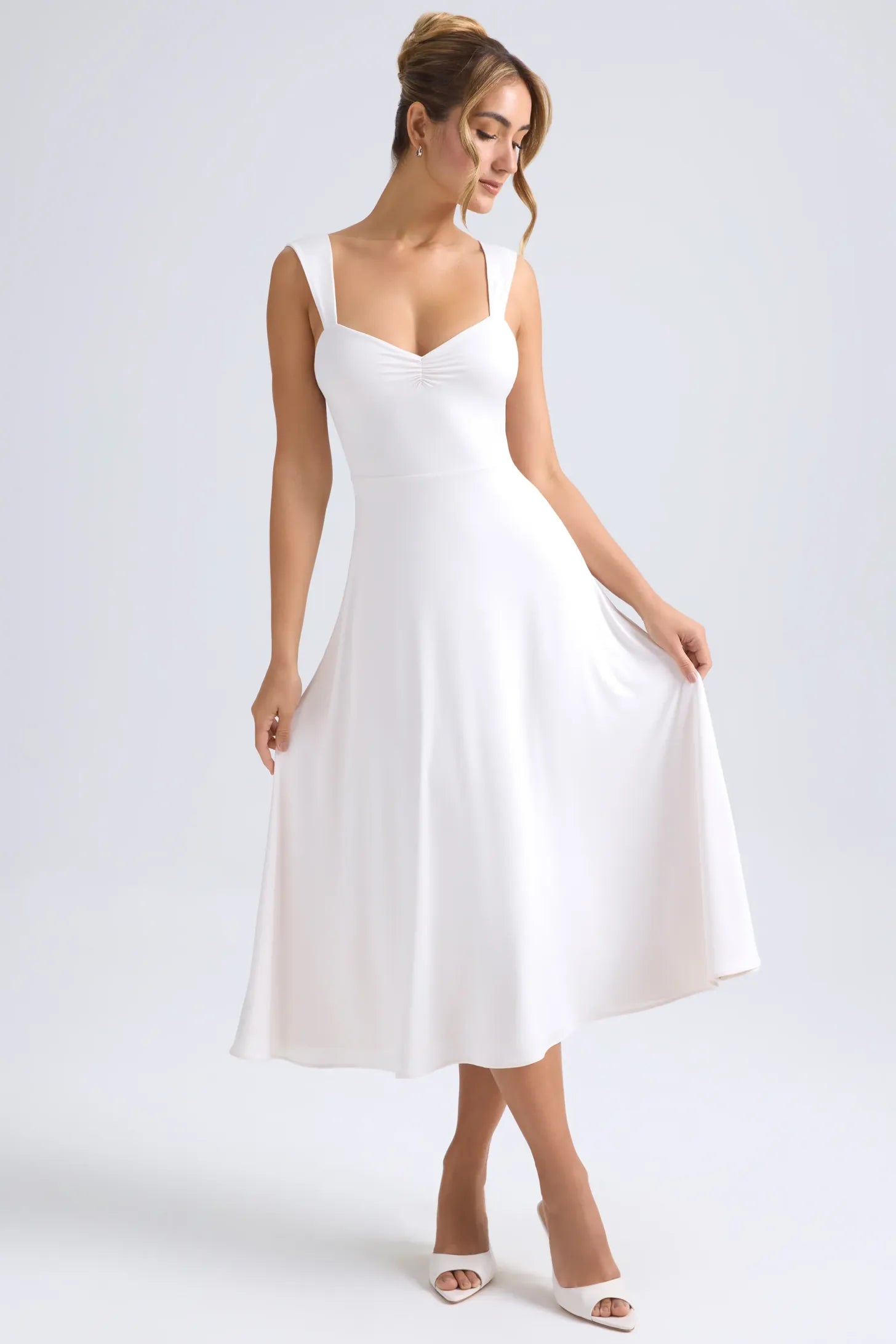 Sweetheart-Neck Ruched Midaxi Dress in Light Blue