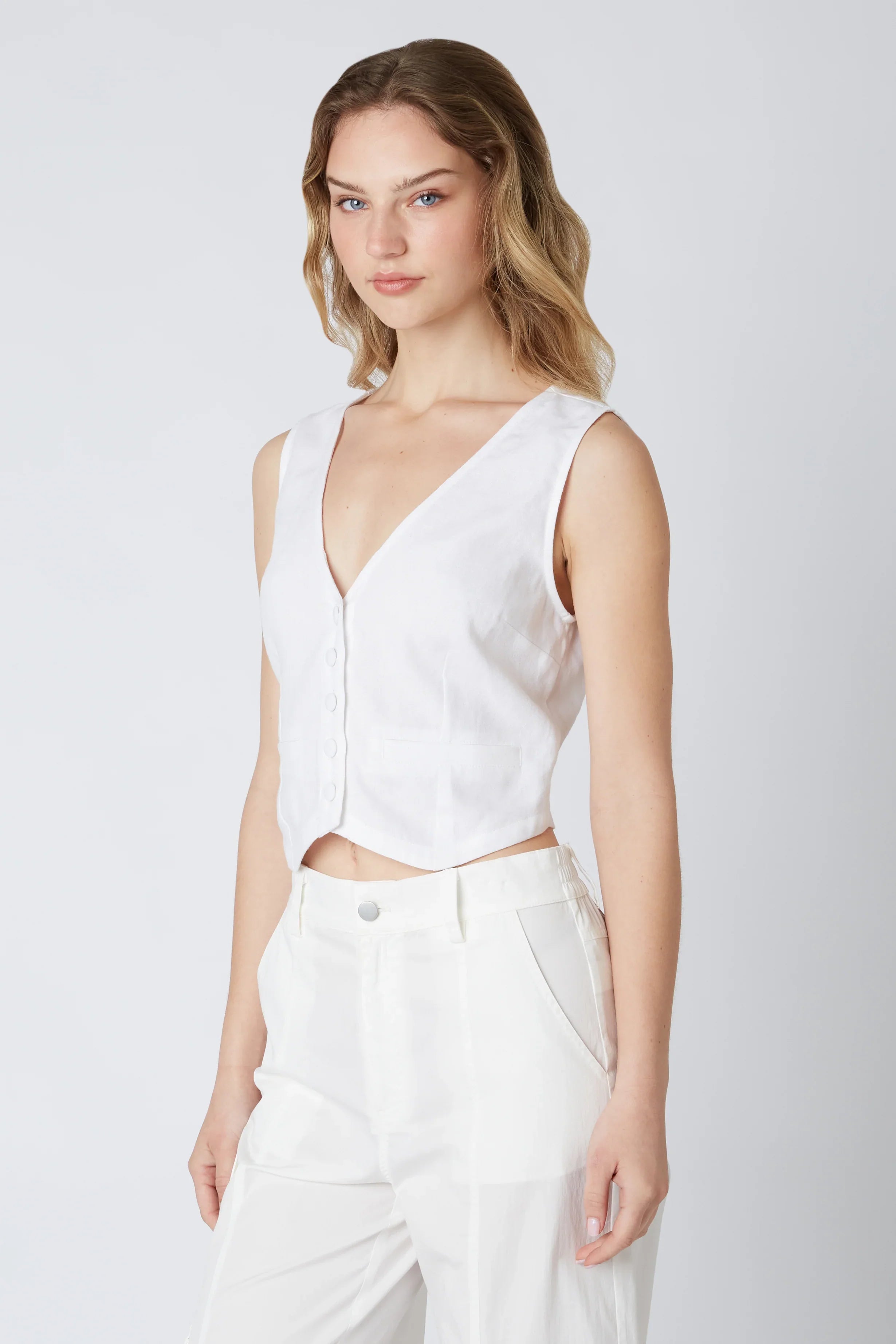 Linen Cropped Vest