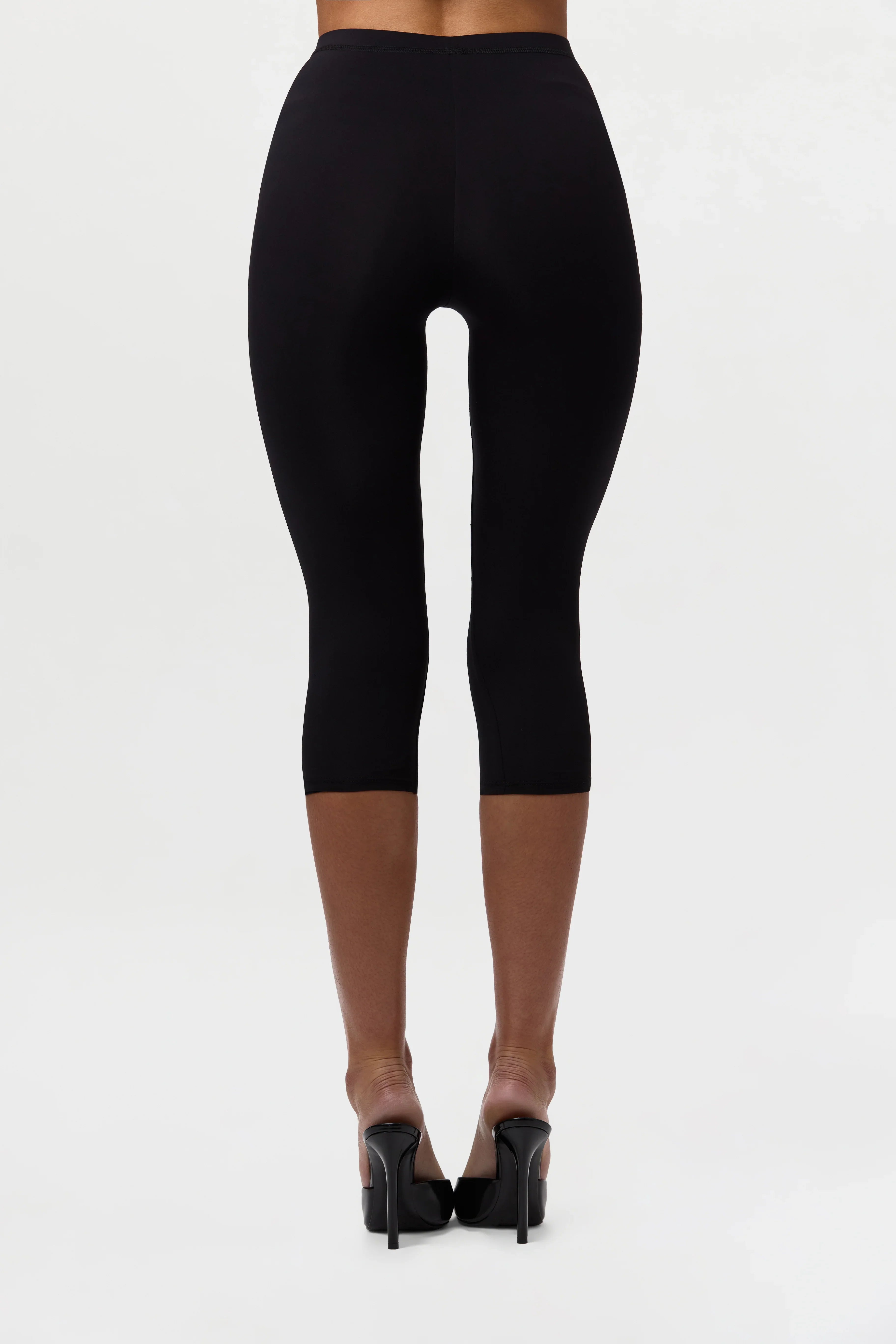 Naked Capri Leggings