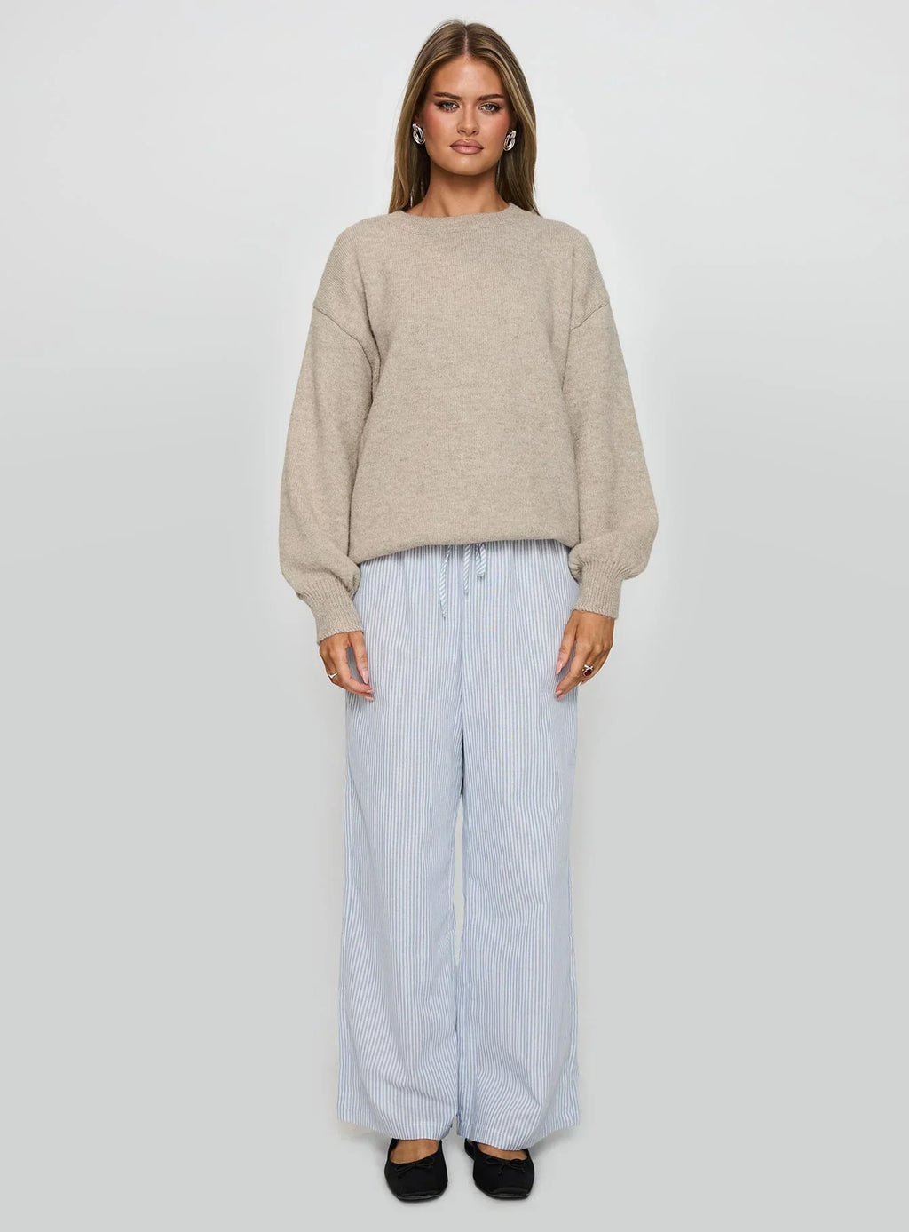 Ryanna Cozy Knit Sweater – Classic Beige Pullover for Effortless Style