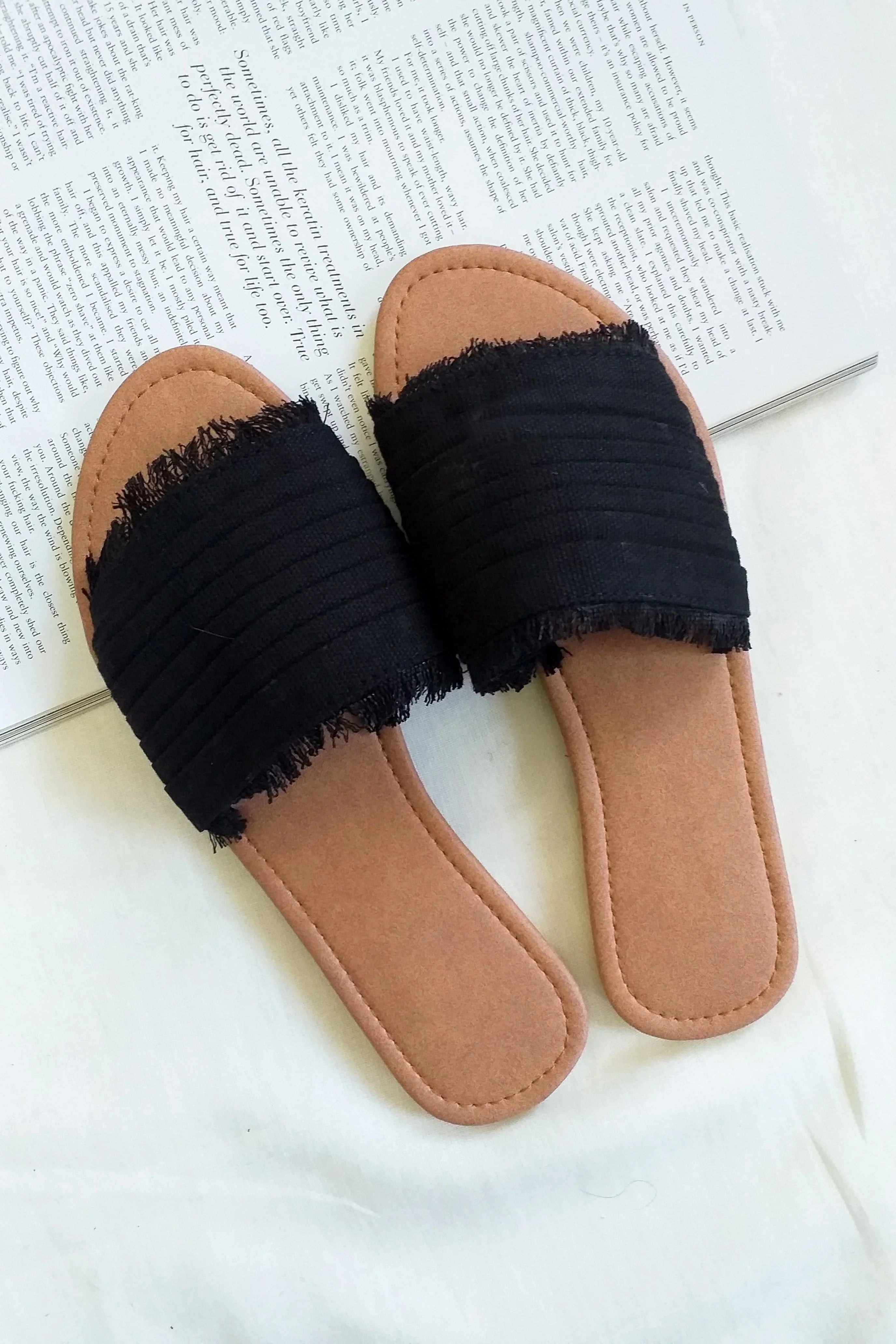 Frays Sandal