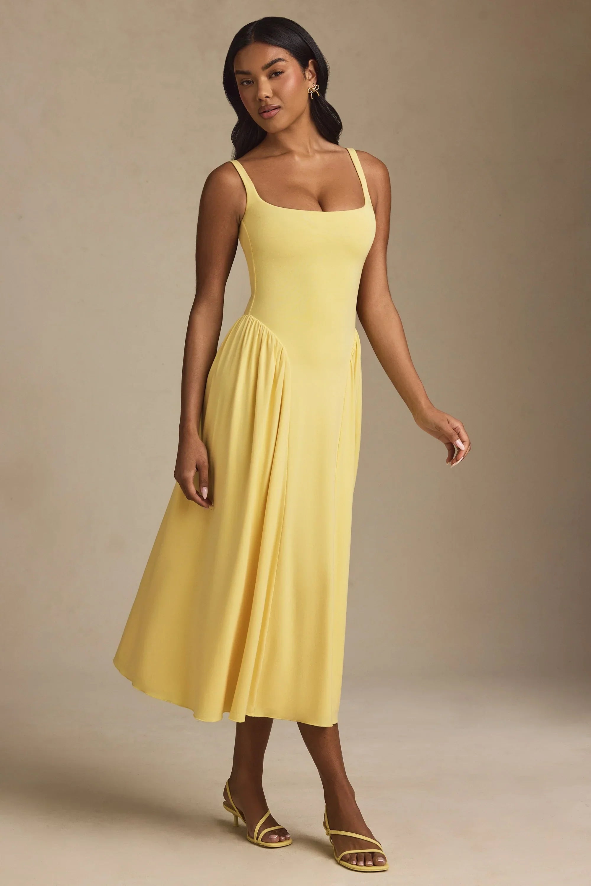 Low-Back A-Line Midaxi Dress in Pastel Yellow