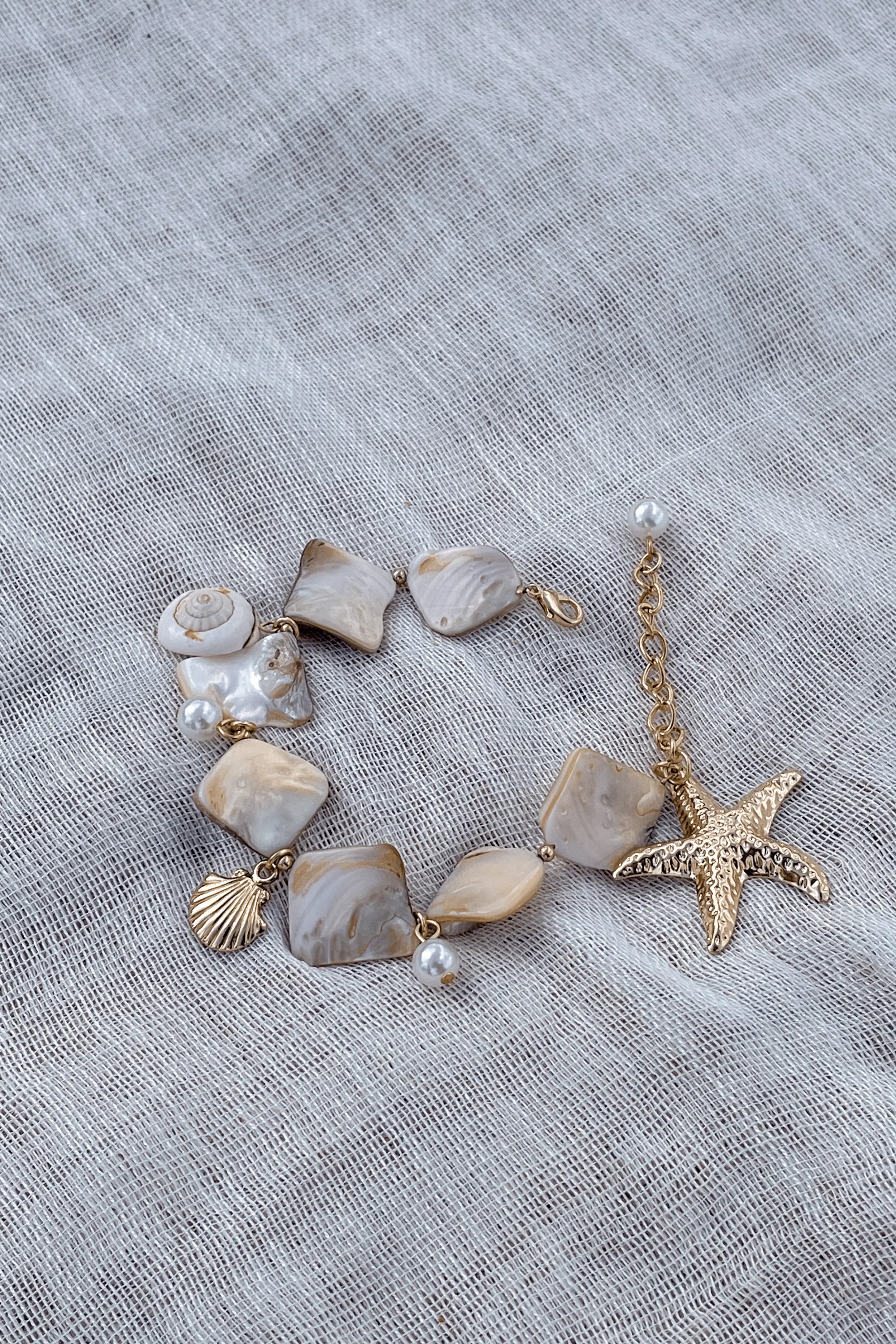 Shella Bracelet