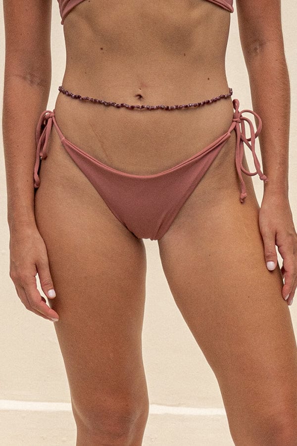Nixie Bottom