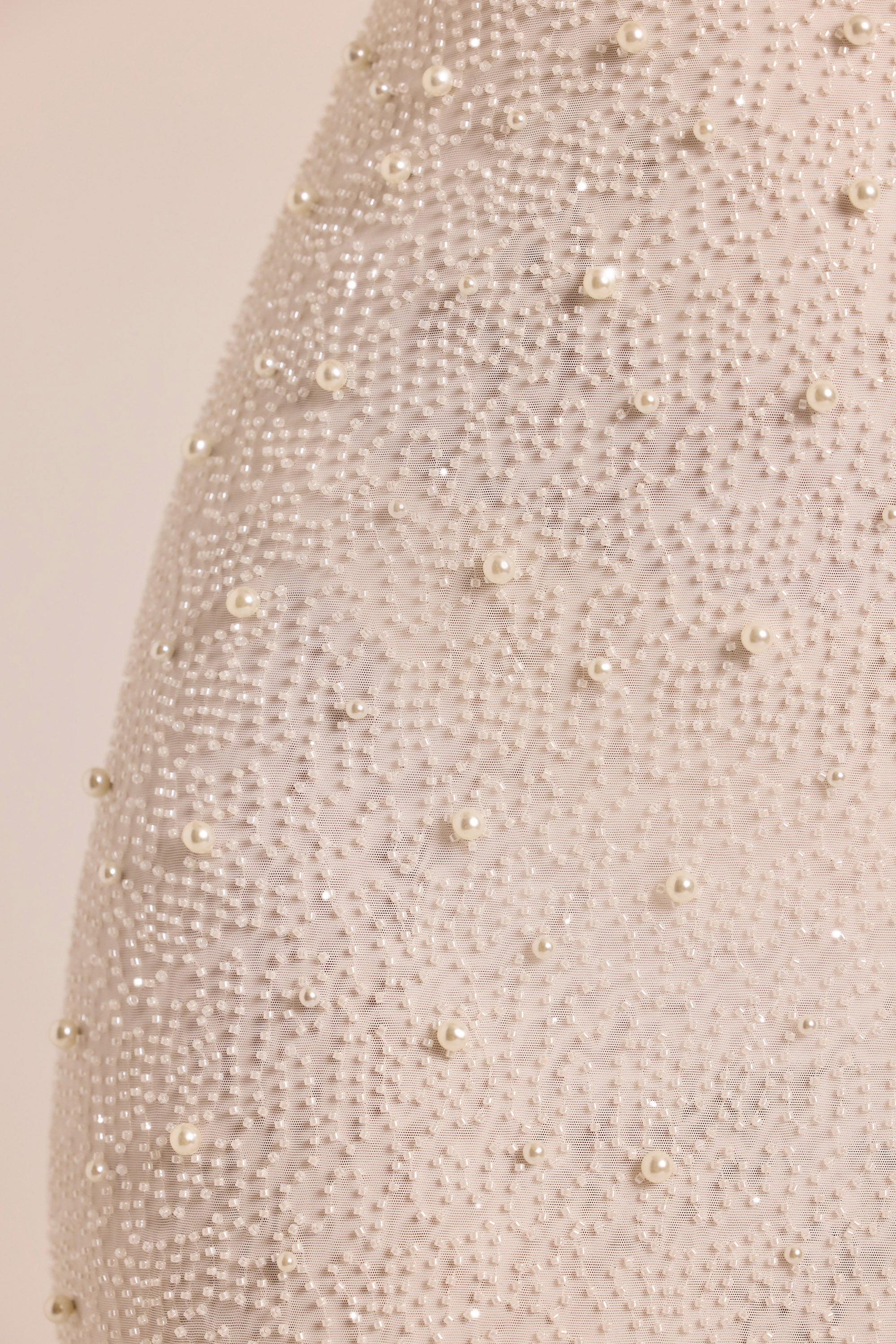 Kateproms Embellished Long Sleeve Backless Maxi Dress in White
