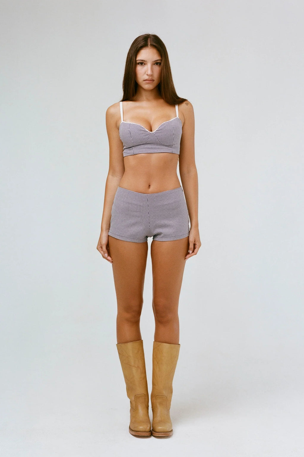 THE CARRIE SHORT IN GINGHAM