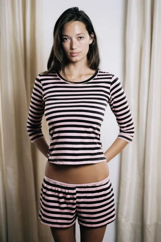 THE NEAPOLITAN SHORT