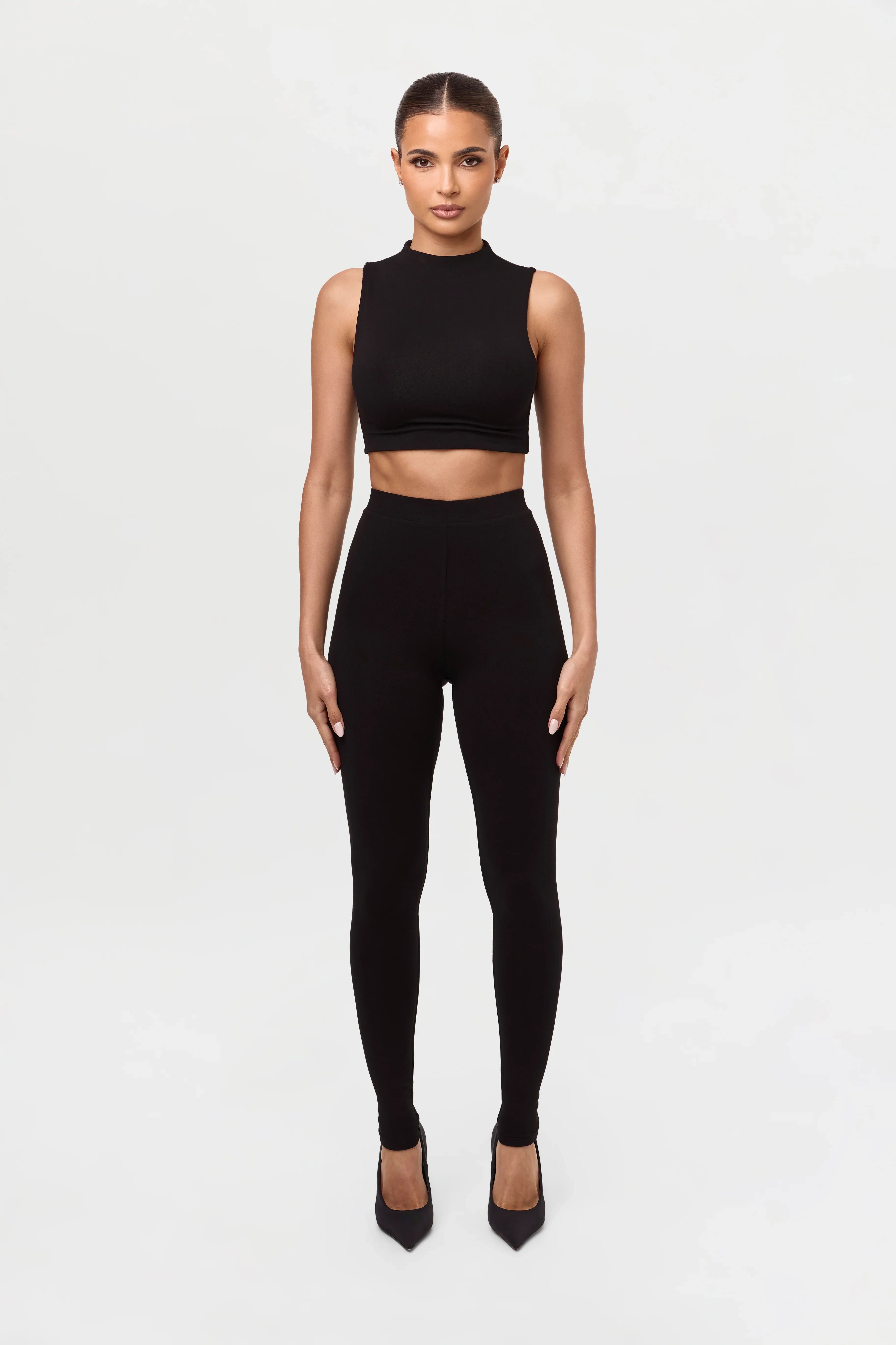 NW Sleeveless Crop Top