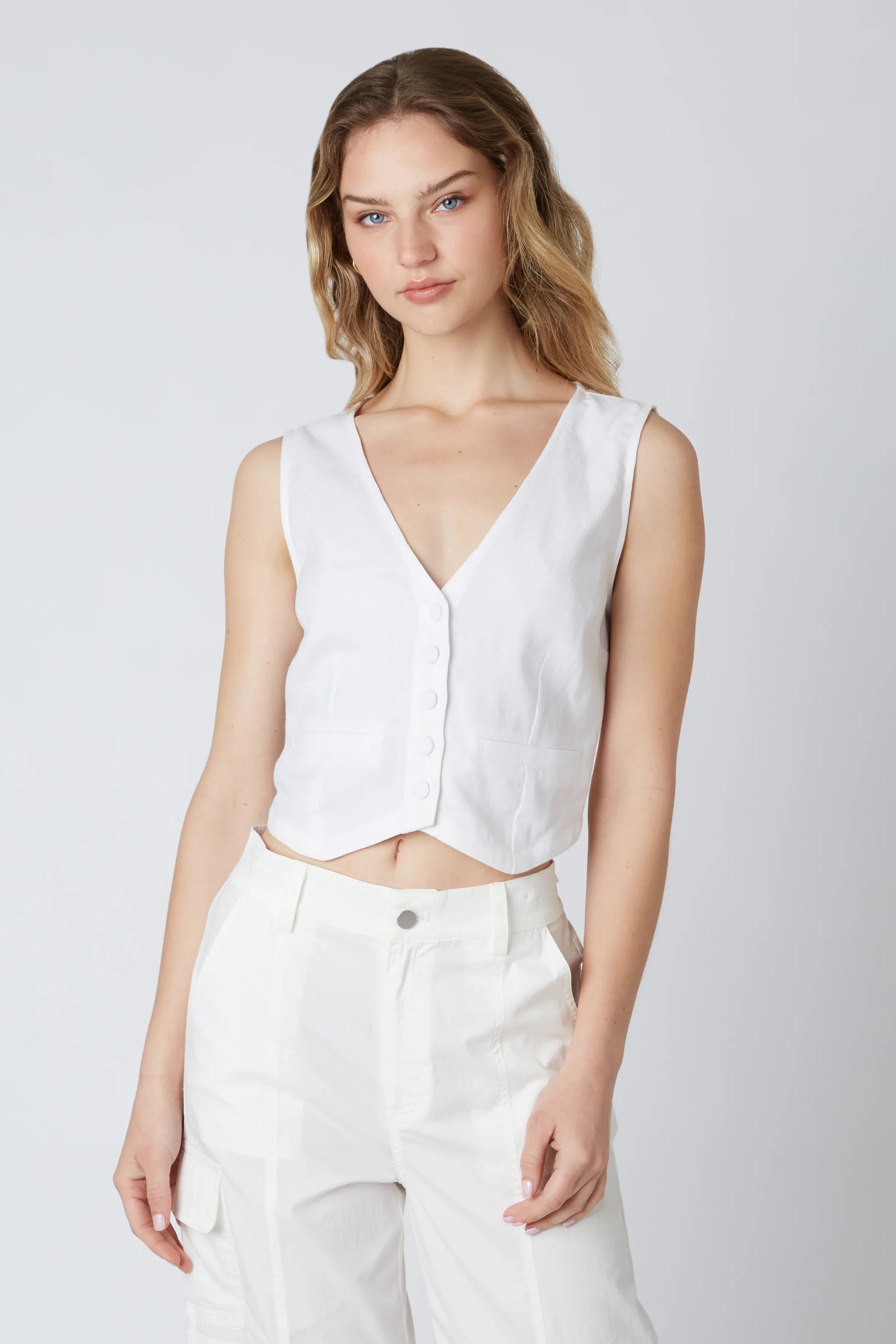 Linen Cropped Vest